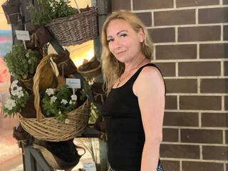 Chat de vídeo erótico -Amelia---