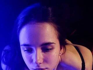 Chat de vídeo erótico -Angry-Fox-