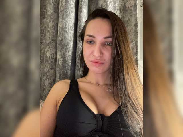 Capturas de tela de transmissão -MILFANN-