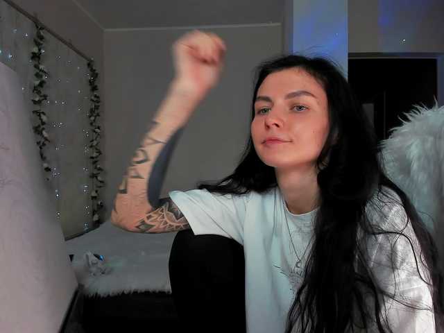 Capturas de tela de transmissão AnnaHarmonia