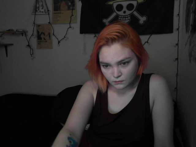 Capturas de tela de transmissão 18Vikki