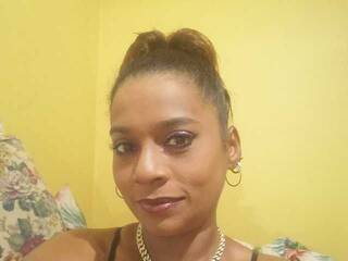 Chat de vídeo erótico 1FiestyAlpha69