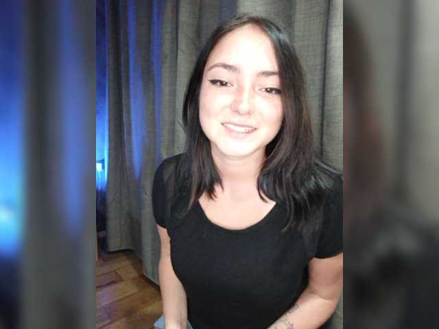 Capturas de tela de transmissão Misskristin