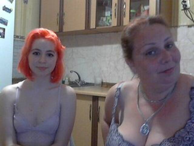 Capturas de tela de transmissão 3DLadyS