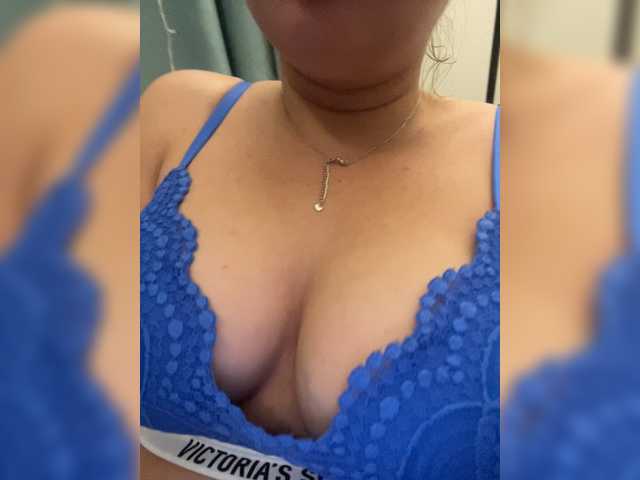 Capturas de tela de transmissão AAVARIYA
