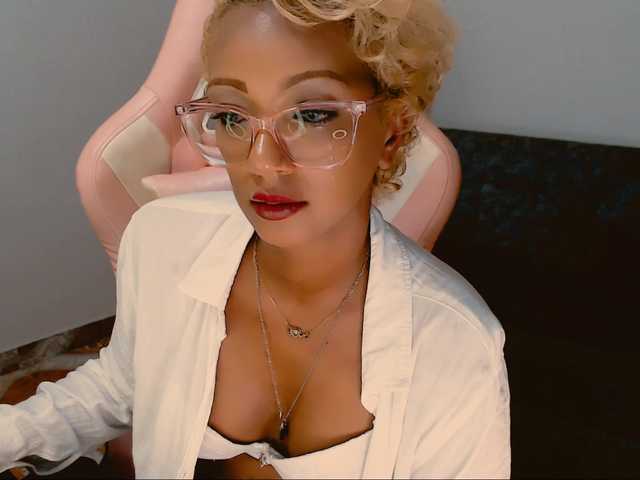 Capturas de tela de transmissão Abby-liu