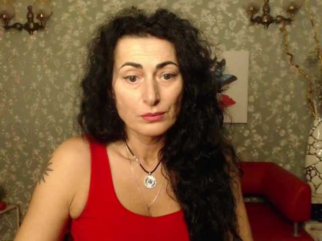 Capturas de tela de transmissão Abudabiz