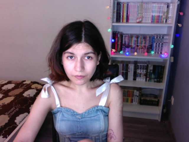 Capturas de tela de transmissão acidwaifu