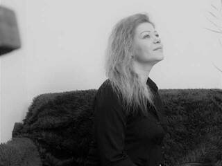 Chat de vídeo erótico adele-radiant