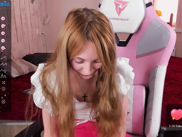 Capturas de tela de transmissão AdelinaCowell