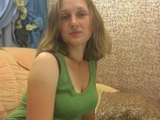 Chat de vídeo erótico adelinaxxx