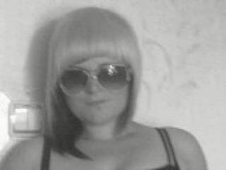 Chat de vídeo erótico adelisha28