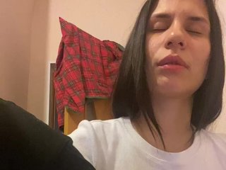 Chat de vídeo erótico AdelyaVlad