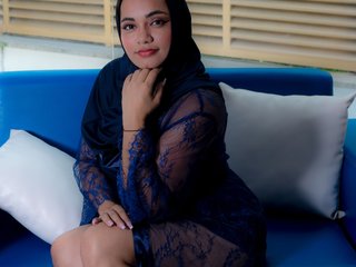 Chat de vídeo erótico adhilaa-