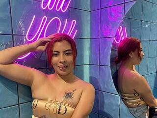 Chat de vídeo erótico Adara-Monroe