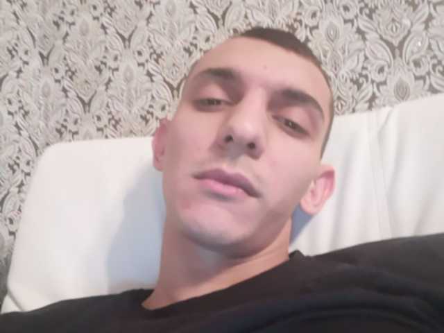 Capturas de tela de transmissão adorable20