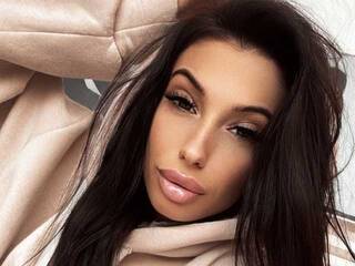 Chat de vídeo erótico AdriaRae18