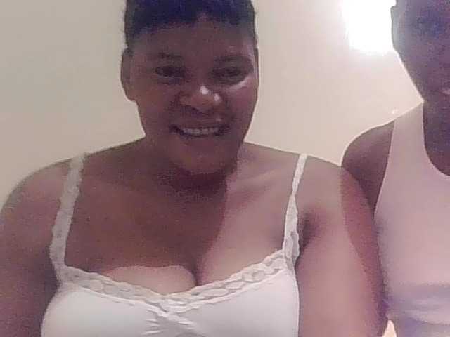 Capturas de tela de transmissão AfricanQueens