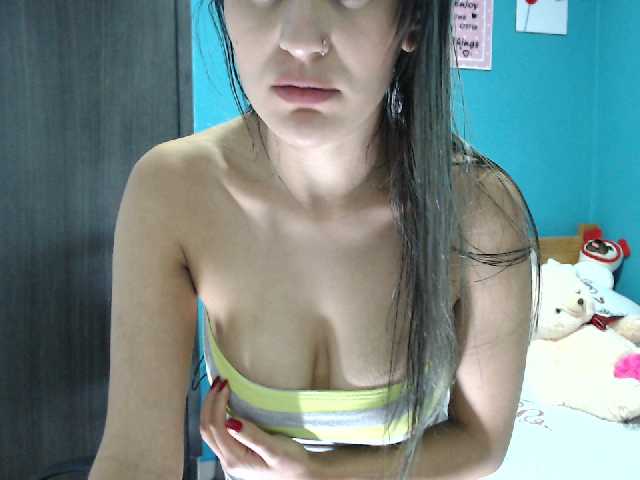 Fotos AgathaParker my lush is on !!! make me wet and horny with sound of tips ... dare you to make me squirt