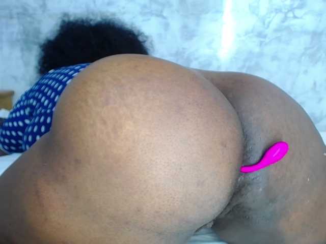 Capturas de tela de transmissão aisha-ebony