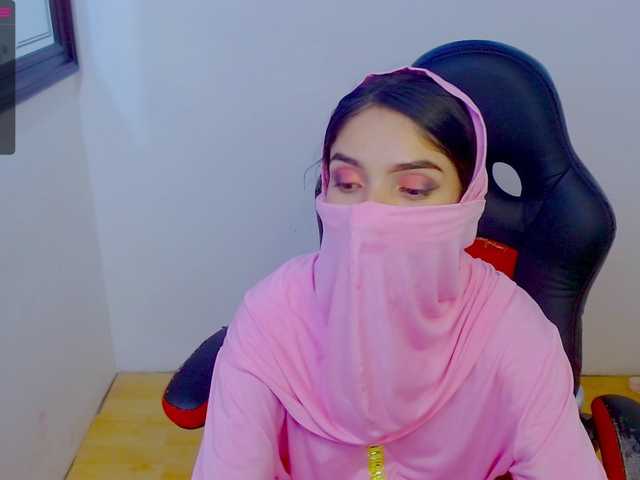 Capturas de tela de transmissão AishaFadel