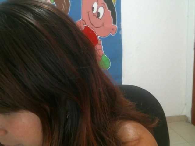 Capturas de tela de transmissão akanen