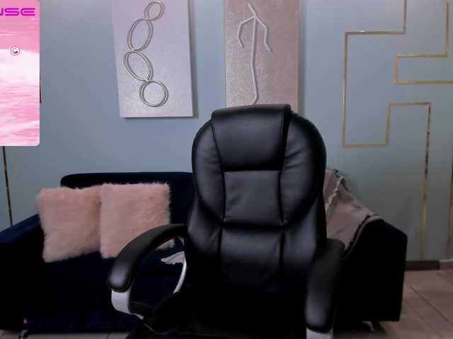 Capturas de tela de transmissão AlanaBooth