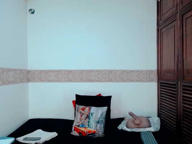 Capturas de tela de transmissão AlejaShay