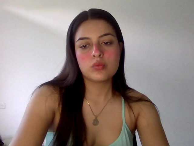 Capturas de tela de transmissão AlexaReyes20