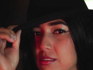 Chat de vídeo erótico alexxbeell