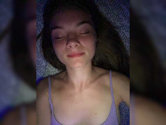 Capturas de tela de transmissão Please_me