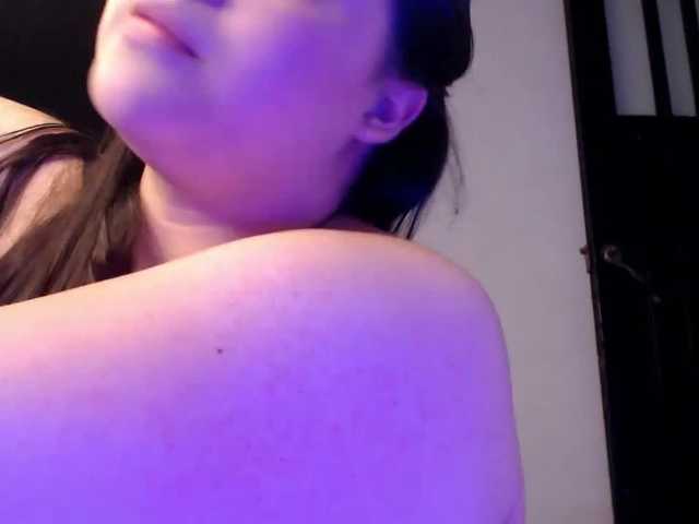 Capturas de tela de transmissão AliceKytelerr