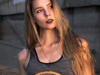 Chat de vídeo erótico AliceSmile