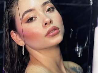 Chat de vídeo erótico AlinaKravitz