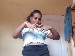 Chat de vídeo erótico AlineEdena