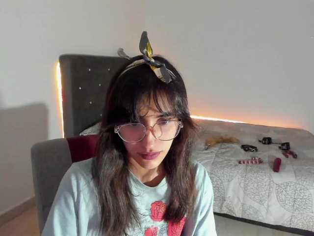 Capturas de tela de transmissão AlinqaRose