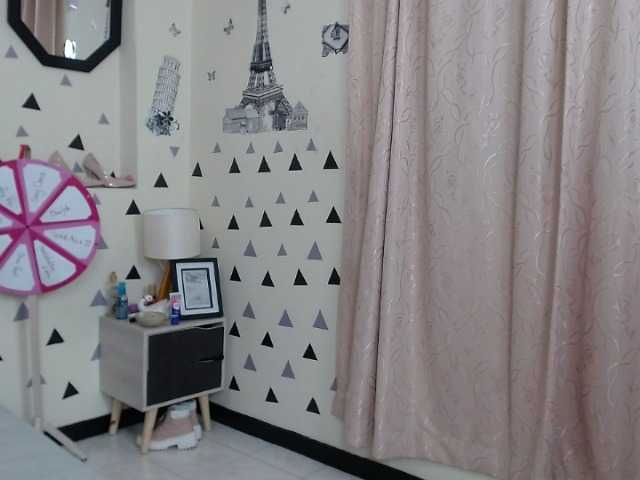 Capturas de tela de transmissão Alis0n-silver