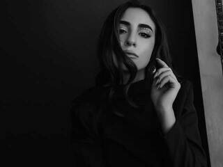 Chat de vídeo erótico Alisa-Nora