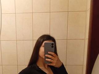 Chat de vídeo erótico Alisa2348