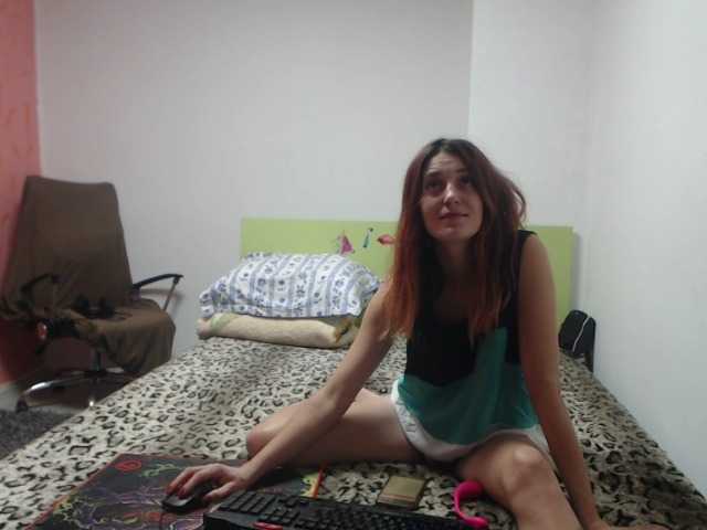 Capturas de tela de transmissão alishallovexx