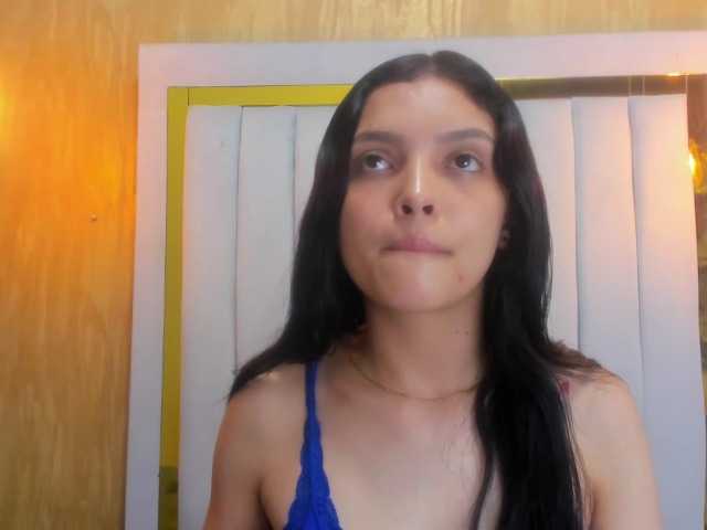 Capturas de tela de transmissão Alishe-Fetish