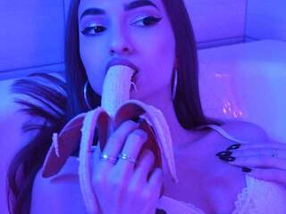 Chat de vídeo erótico AliyaEvans