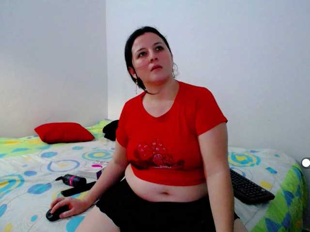 Capturas de tela de transmissão allisonbaby