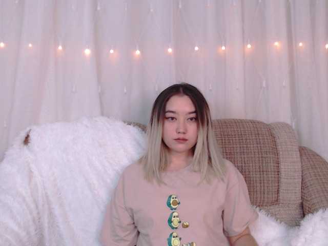 Capturas de tela de transmissão Alluriani