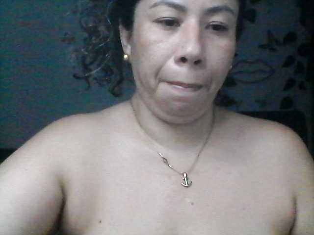 Capturas de tela de transmissão alondrahot82