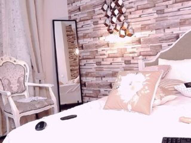 Capturas de tela de transmissão AmeliaAngel