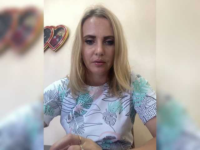 Capturas de tela de transmissão AmeliaNelson