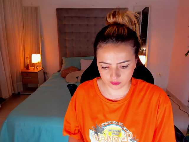 Capturas de tela de transmissão AmyWood