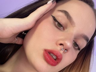 Chat de vídeo erótico amy_Little_doll