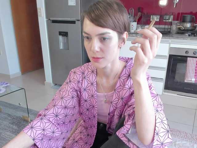 Capturas de tela de transmissão Amy16